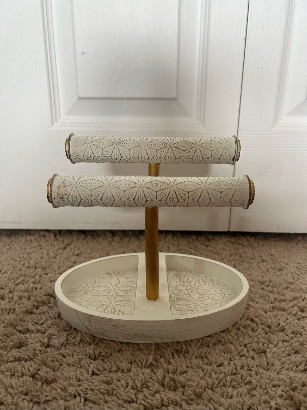 Two-Tier White & Gold Jewelry T-Bar Display